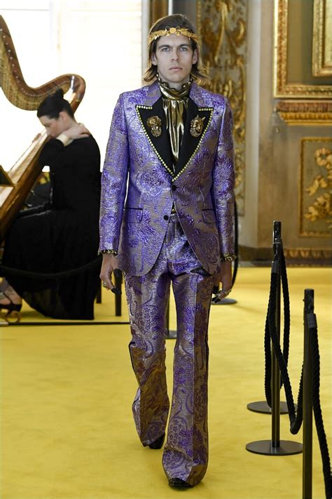 Gucci Cruise 2018 Men's Runway Collection 